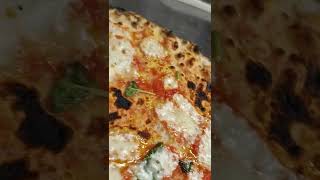 Pizza Tirata Cotta In Forno A Legna 420Gradi ,160G Di Impasto Stesa Larga 42Cm