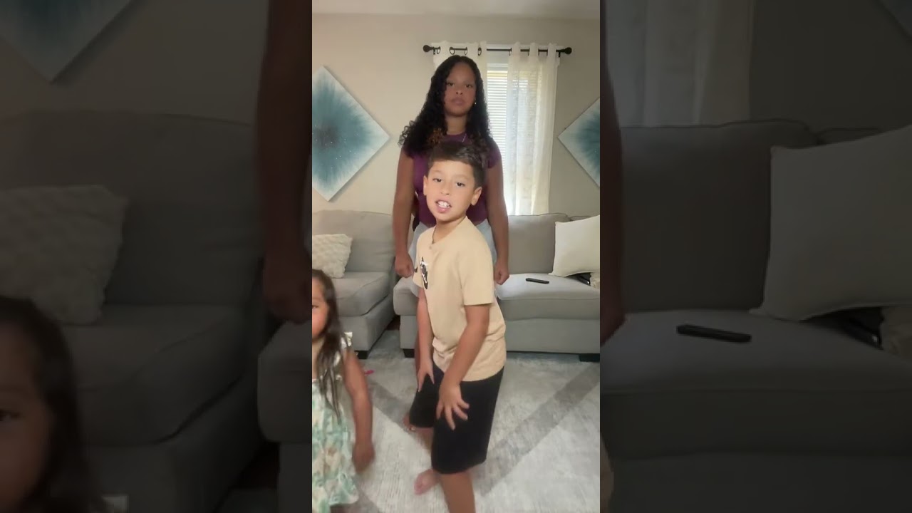 Funniest Family Trend Ever - YouTube