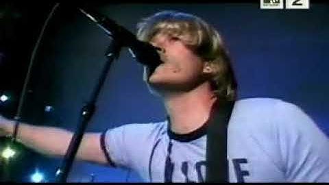 Blink 182 - 01  First Date - MTV Jammed