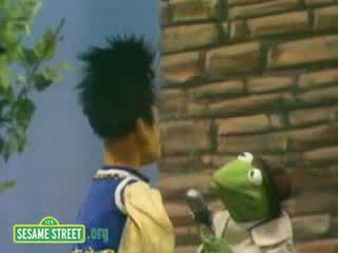 Sesame Street: Rapunzel's Rescue | Kermit News