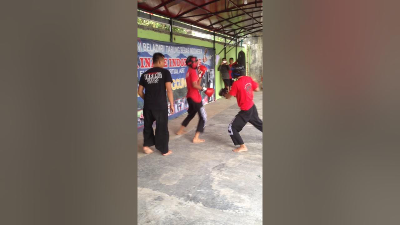 Indoboxing camp galunggung : TKO road to MMA - YouTube
