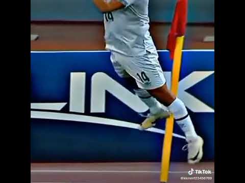 اللاعب اسهر علي هدف اللاعب المنتخب الشباب العراق اسهر علي ابن قضاء المدينة رفعت راس امك