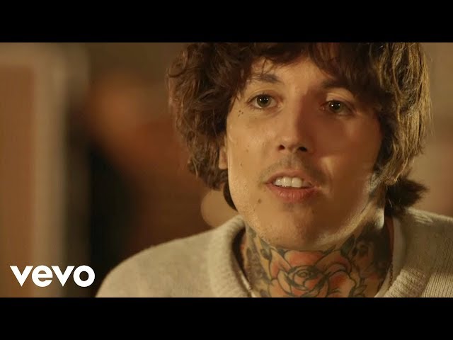 Bring Me The Horizon - Can You Feel My Heart (VEVO UK GO Show) class=