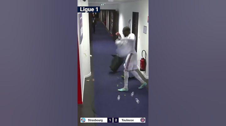 Toko Ekambi Angry Reaction after Lyon fans Whistled him as they lost to Strasbourg