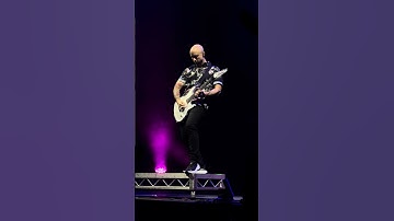 Thumbnail of Simple Plan - GUITAR SOLOOOOO (Live in Melbourne - 2024)