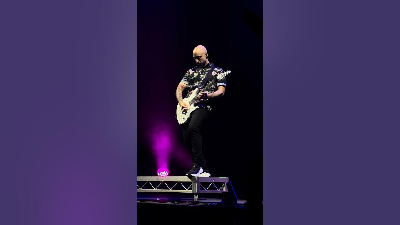 Simple Plan - GUITAR SOLOOOOO (Live in Melbourne - 2024)