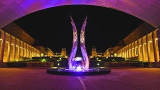 Unveiling Bond’s 30th anniversary sculpture