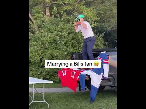 Congrats to the groom 🤵 😭 (via kellyannpeer/TT)