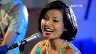 White Shoes & The Couples Company - Sabda Alam