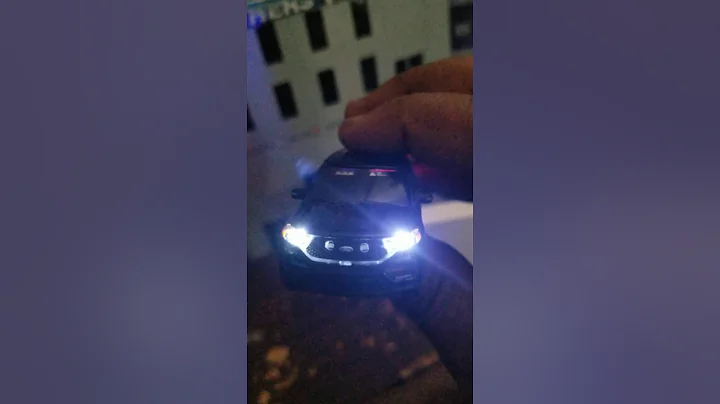 My greenlight collection cars and custom police Ford explorer 2016 and 2020 with LED lights instill