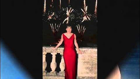 Enya .  Lazy Days  2