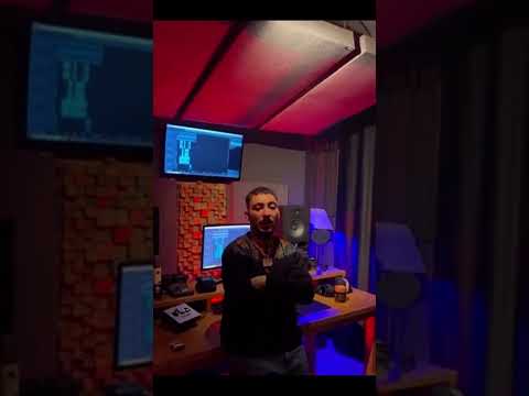 UZİ - SERBEST