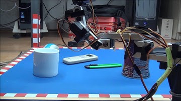 Robotic Arm finding a target and avoiding obstacles (Computer Vision)