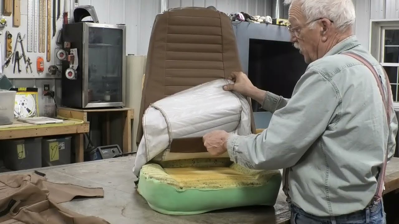 Установка чехлов и сидений, Jeep CJ7 1982 года