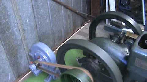IHC 3 Hp Throttle Governed Engine running Centrifugal Blower