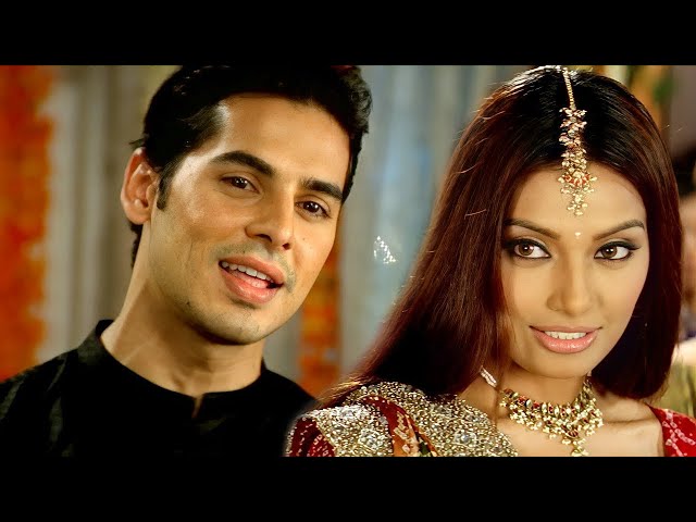 Main Agar Saamne - Raaz | Dino Morea | Bipasha Basu | Abhijeet, Alka Yagnik | Bollywood Wedding Song class=