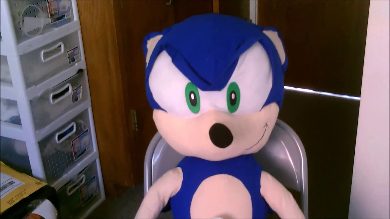 giant sonic the hedgehog plush