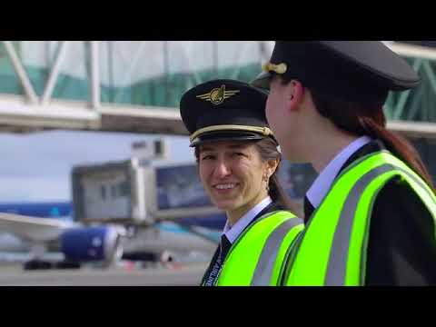 Video: Uçuş üçün ucuz aviaşirkət hansıdır?