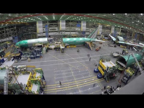 Video Boeing 777X Final Body Join