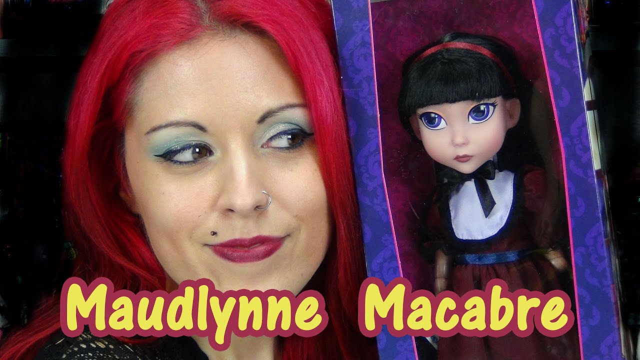 Maudlynne Macabre Tonner Doll Review