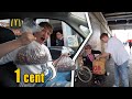 150 BURGER mit 1 CENT KAUFEN und an Obdachlose verteilen! 💰💸😱 | McDonalds PRANK | TomSprm