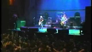 Download Lagu Green Day - Burnout [Live @ Jaded in Chicago] MP3