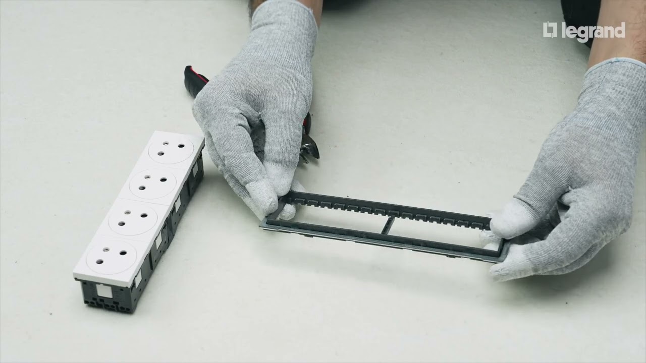 Video de montage Boites de Sol Legrand 080703 04 05 FR