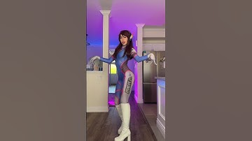 Dva cosplay dance trend to without me