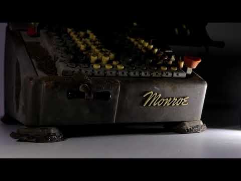 فيديو: كيف تستعيد آلة كاتبة قديمة؟