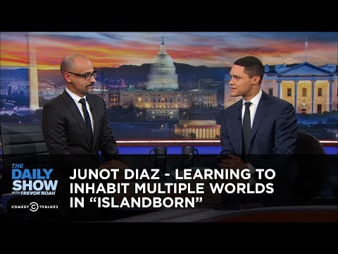 Видео: Junot Díaz первая детская книга