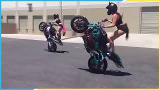 Hot Chicks on Motorcycles Compilation 2017