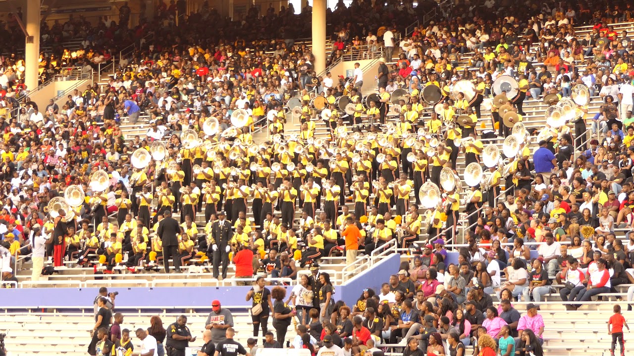 That's What I Like - Grambling State University Marching Band (2017 ...