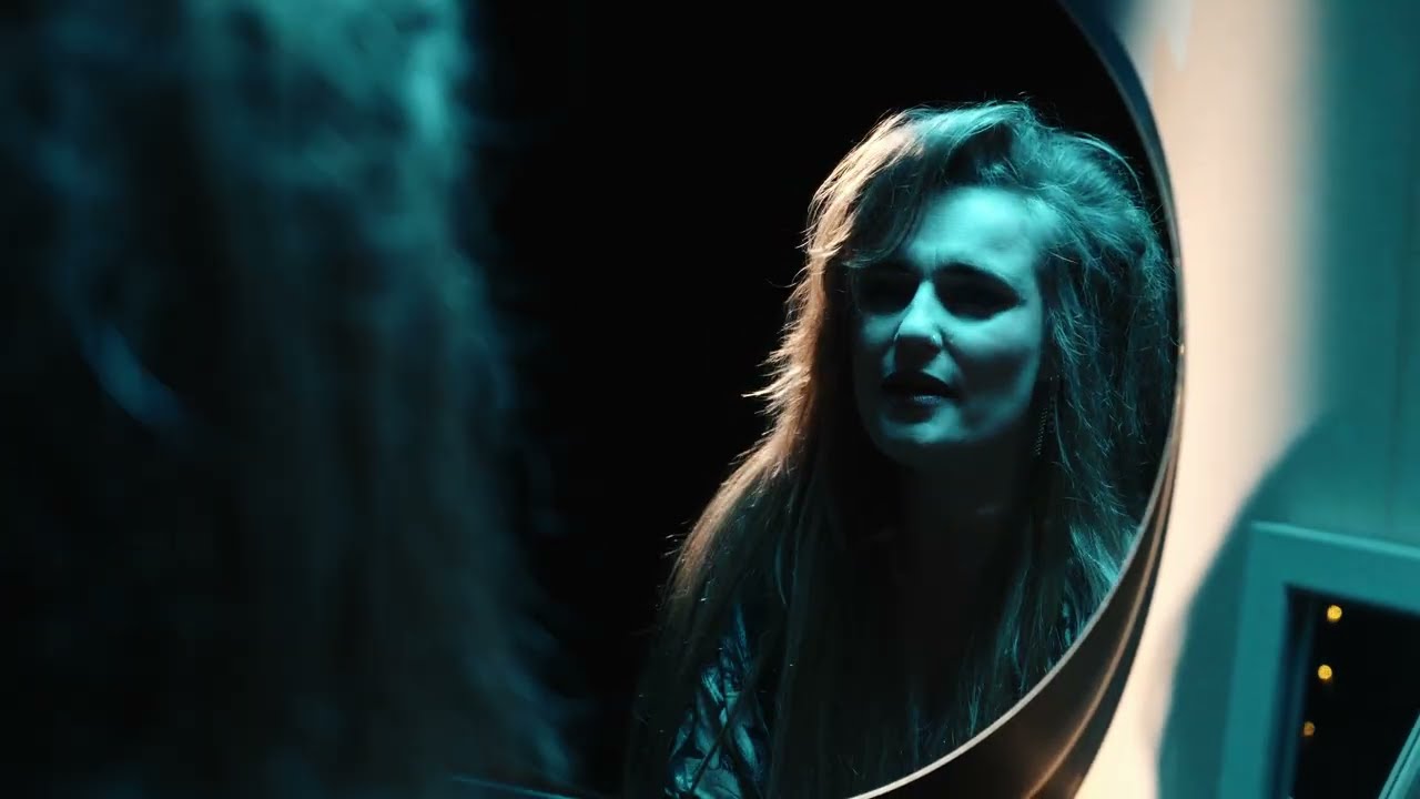 MIEKS - Killing Me Inside (official music video)