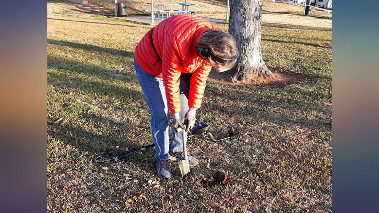 Lesche Mini Sampson 18" T-Handle Shovel with Double Serrated Blade! review