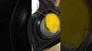 omlet foryou food viral recipe eggomletcooking oilspicy