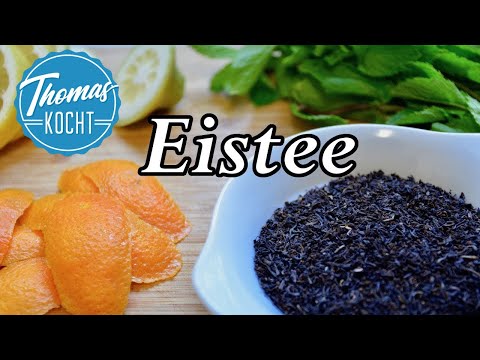 Wir backen Eistee-Kuchen am Eistee-Tag. 