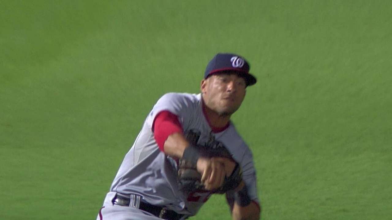 WSH@ATL: Desmond makes a strong throw to nab Pena