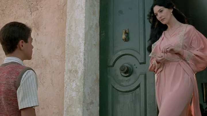 Malena and the little boy (Monica Bellucci)