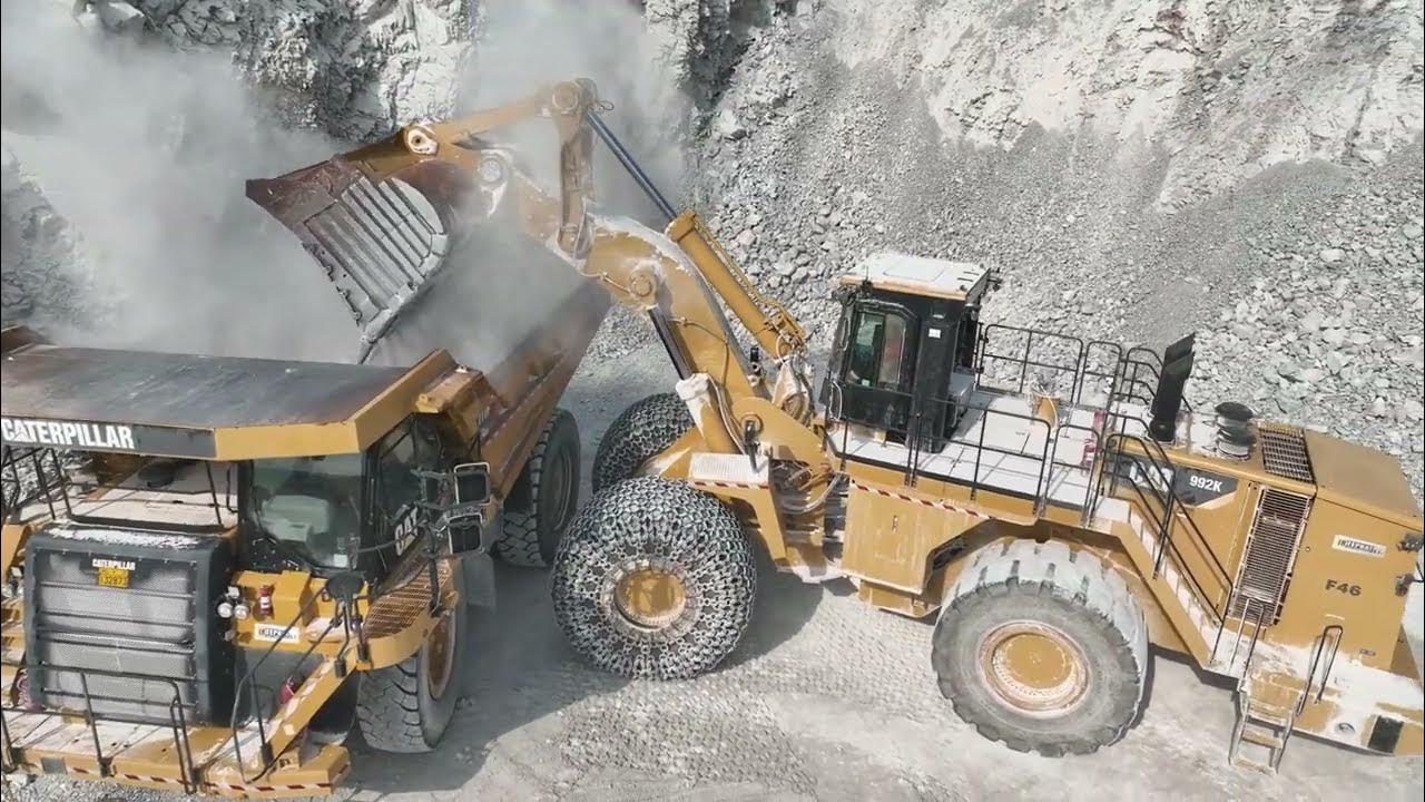 Caterpillar Loader