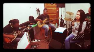 SITI FAIRUZ - BILA RINDU KUSEBUT NAMAMU COVER BY TRIPLE9 BAND