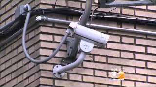 Police: Woman, 19, Stabbed Outside Bronx Apartment Building