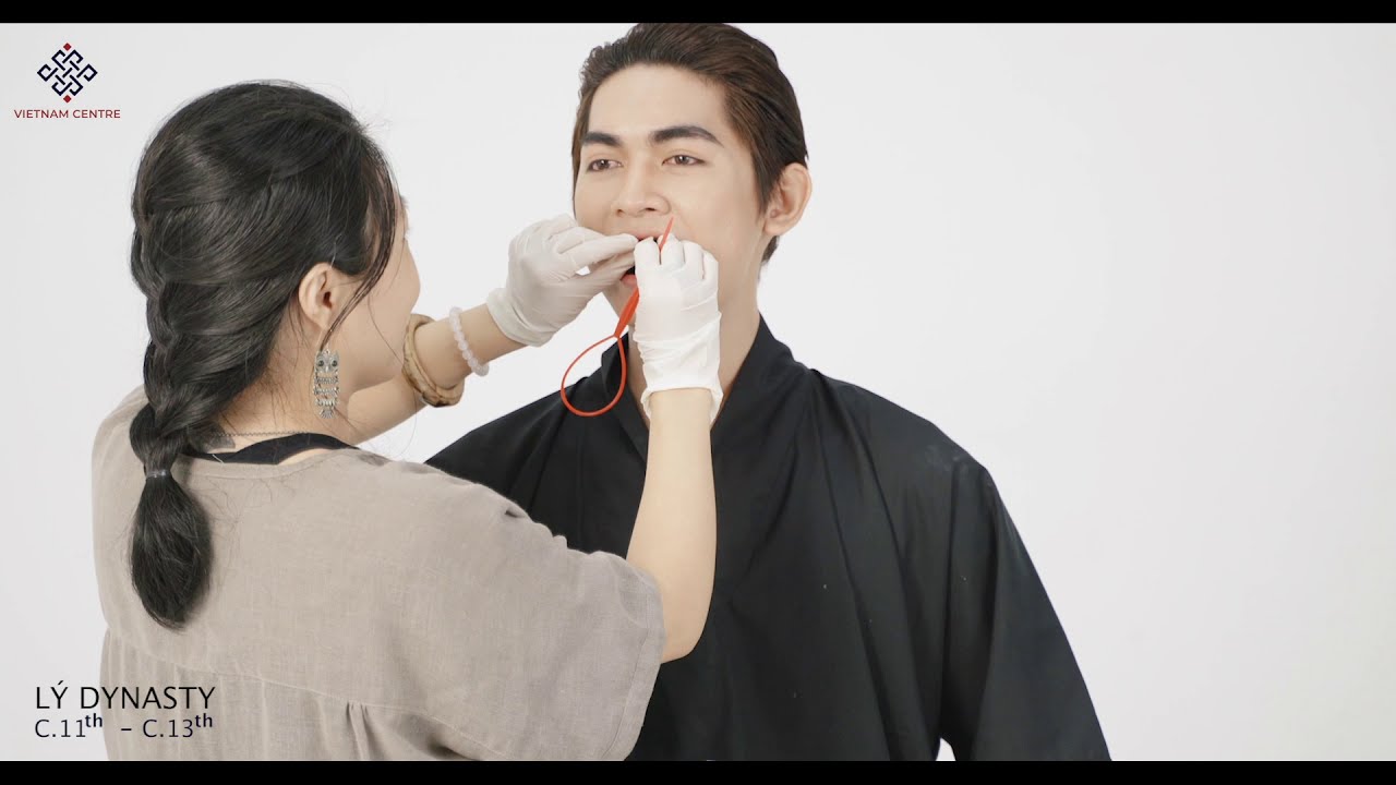Trang phục các nước châu Âu - Khám Phá Sự Đa Dạng Văn Hóa Qua Thời Trang 7 Trang phục các nước châu Âu - Khám Phá Sự Đa Dạng Văn Hóa Qua Thời Trang
