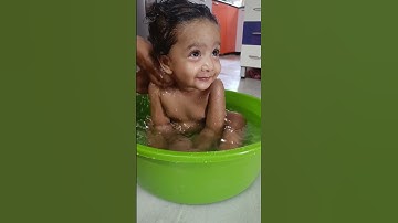 #cutebaby #viral #cutemoment #youtubeshorts #sunshine #enjoy #babyboy #bathtime #summertime #daily