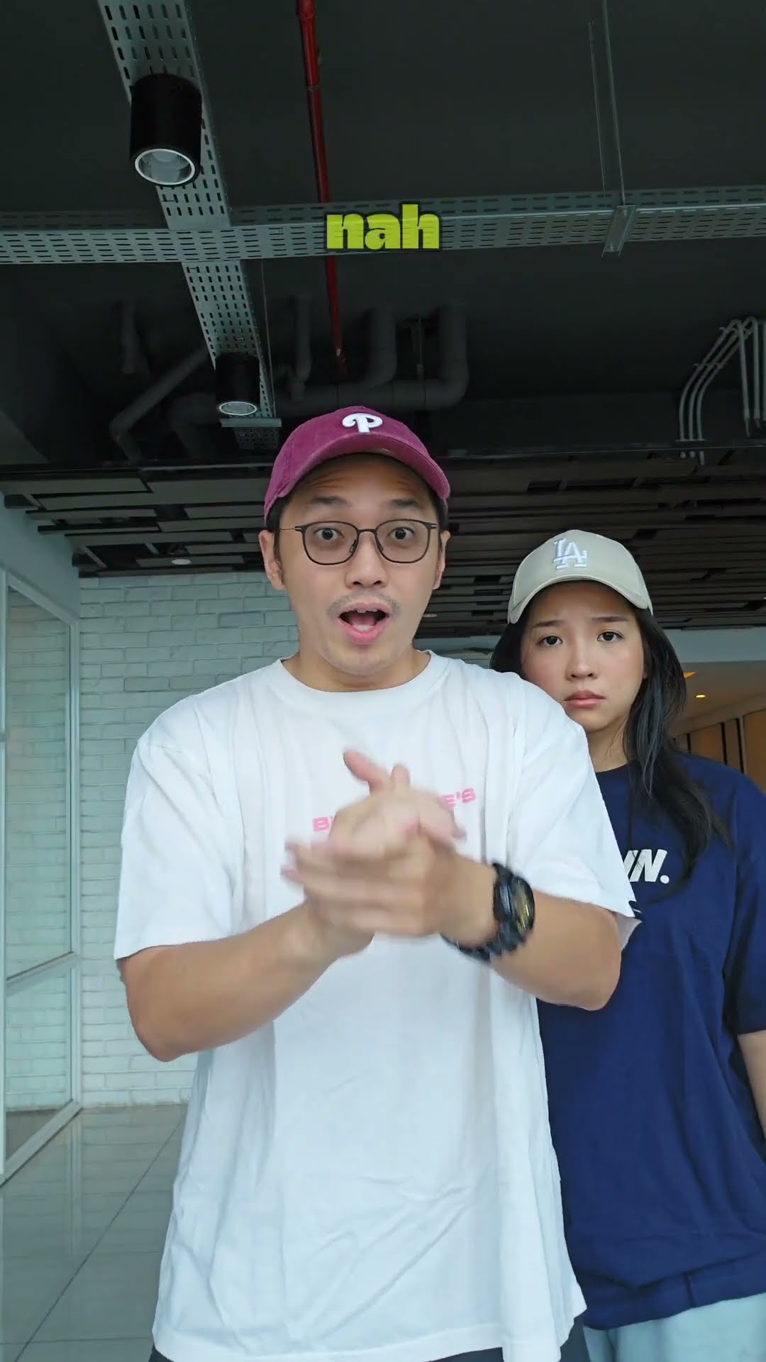 PRANK TEPOK TANGAN PACAR!