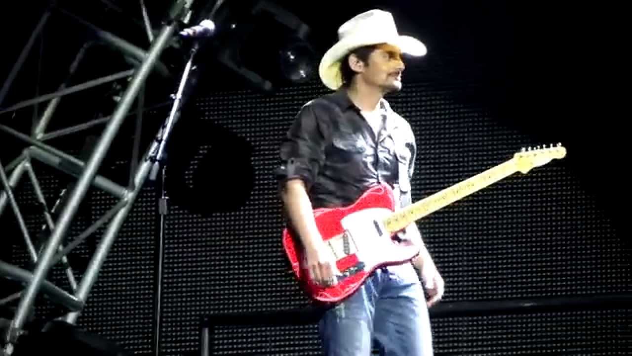 Brad Paisley 5-16-14 