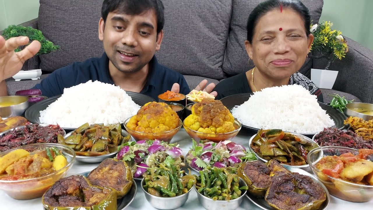 MASSIVE FOOD EATING CHALLENGE MUKBANG SPICE FOOD
