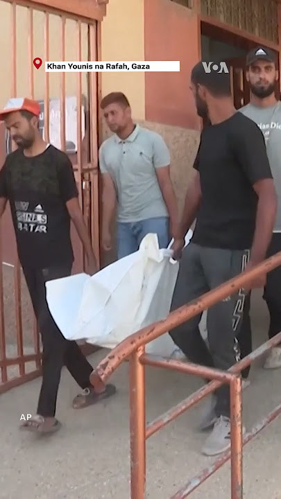 WAPALESTINA WALIOUWAWA KATIKA SHAMBULIZI LA ISRAEL WAZIKWA