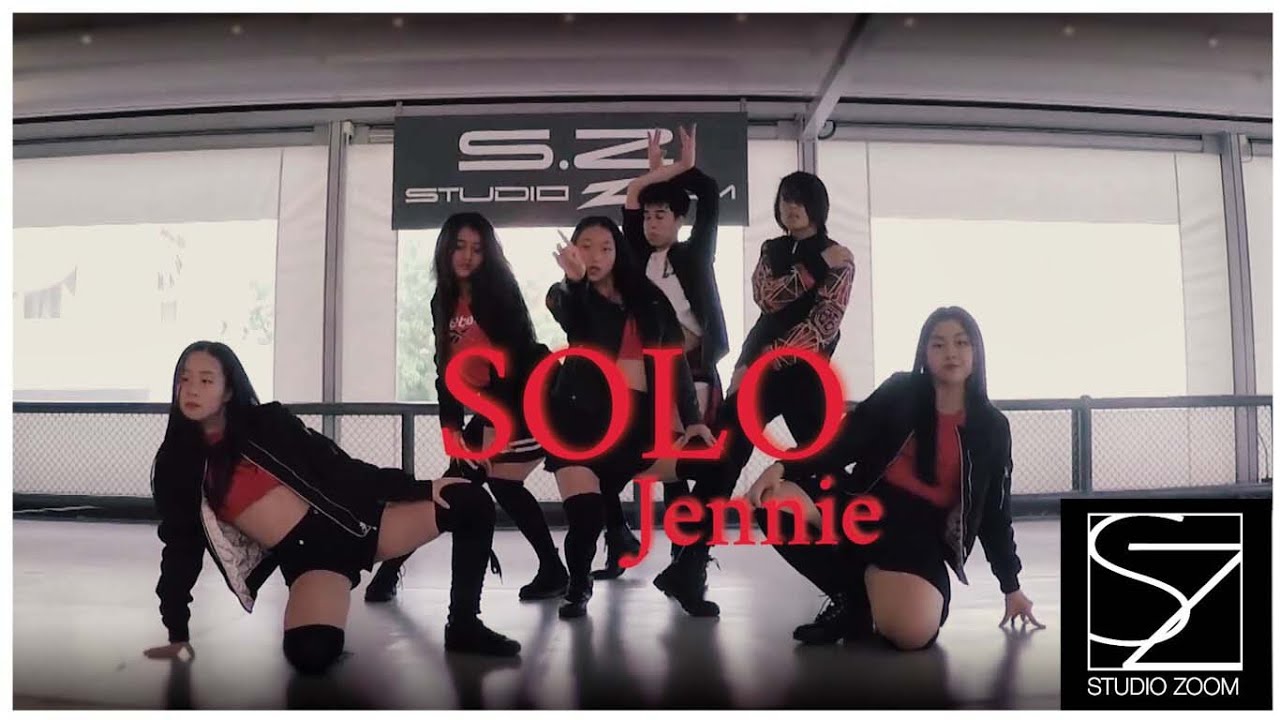 Jennie 'SOLO' [Dance cover] by Studio zoom from Thailand - YouTube