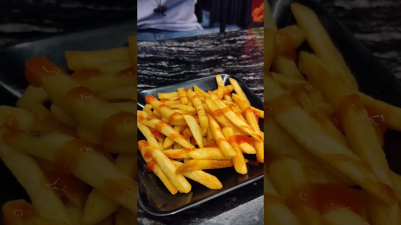 Brosted chicken love 😋 / Ajwa broasted chicken, Vazhakkala, Kochi  