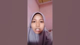 Menyanyikan lagu hyne madrasah